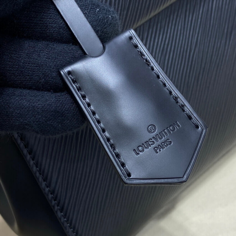 Louis Vuitton Epi Leather Cluny BB M59134 Negro-10