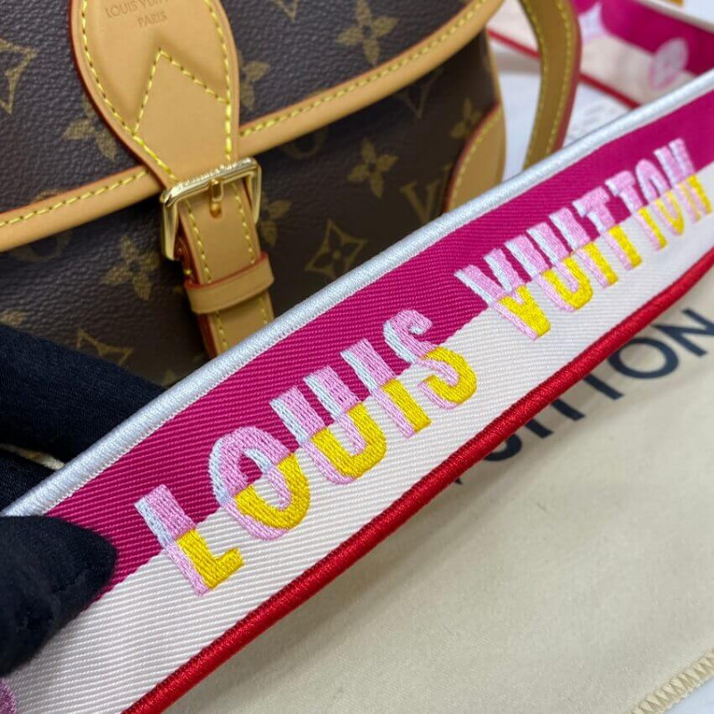 Louis Vuitton Monogram Canvas Diane Bolsa M46049 Fuchsia-10