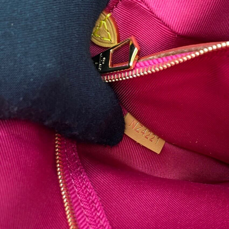 Louis Vuitton Monogram Canvas Diane Bolsa M46049 Fuchsia-14