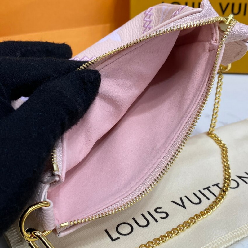 Louis Vuitton Mini Pochette AccessOires M81140-12