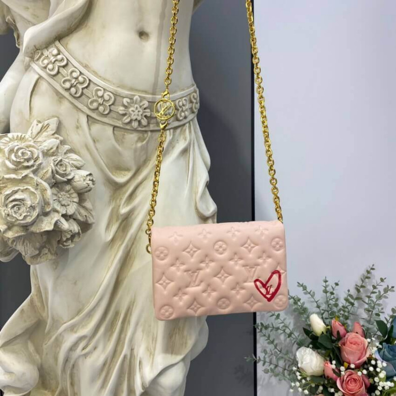 Louis Vuitton Limited Edition Pochette Coussin M80834 Dragee Pink-2