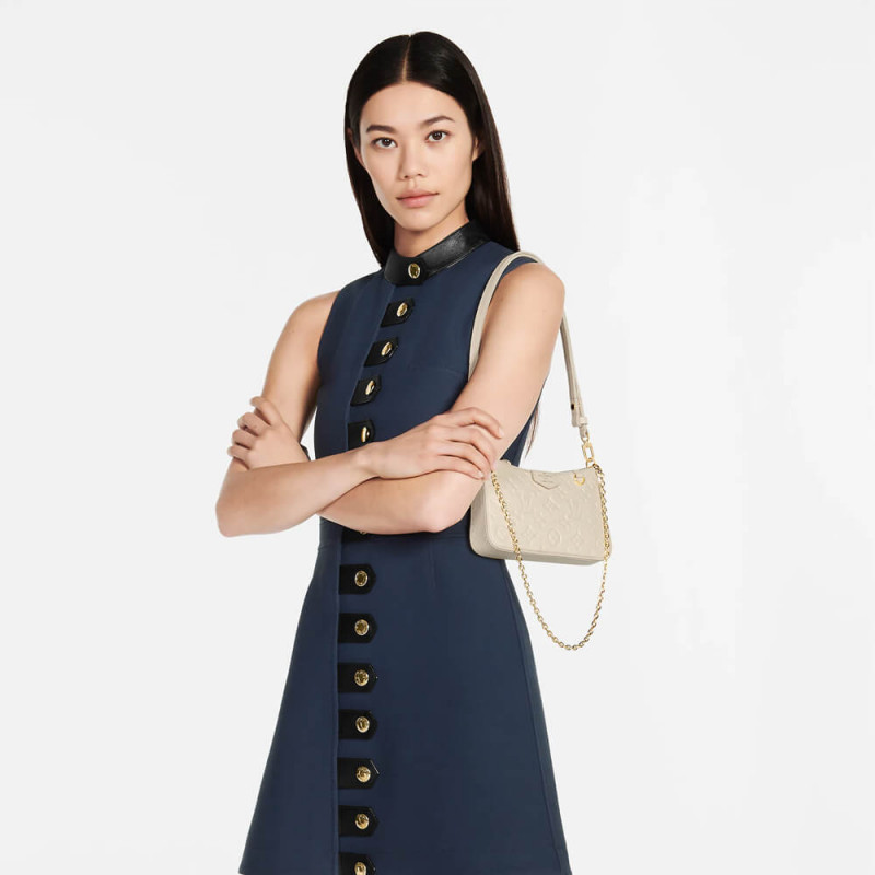 Louis Vuitton Monogram Empreinte Easy Pouch en Strap M81066 Creme-1