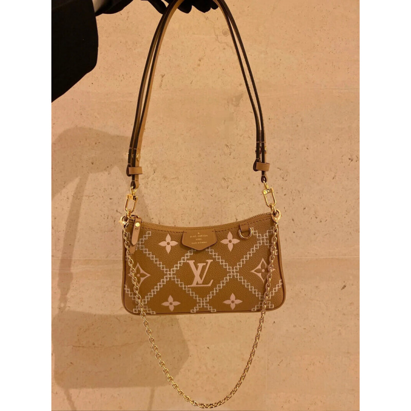 Louis Vuitton Monogram Empreinte Easy Pouch en Strap M81137 Arizona Beige-3