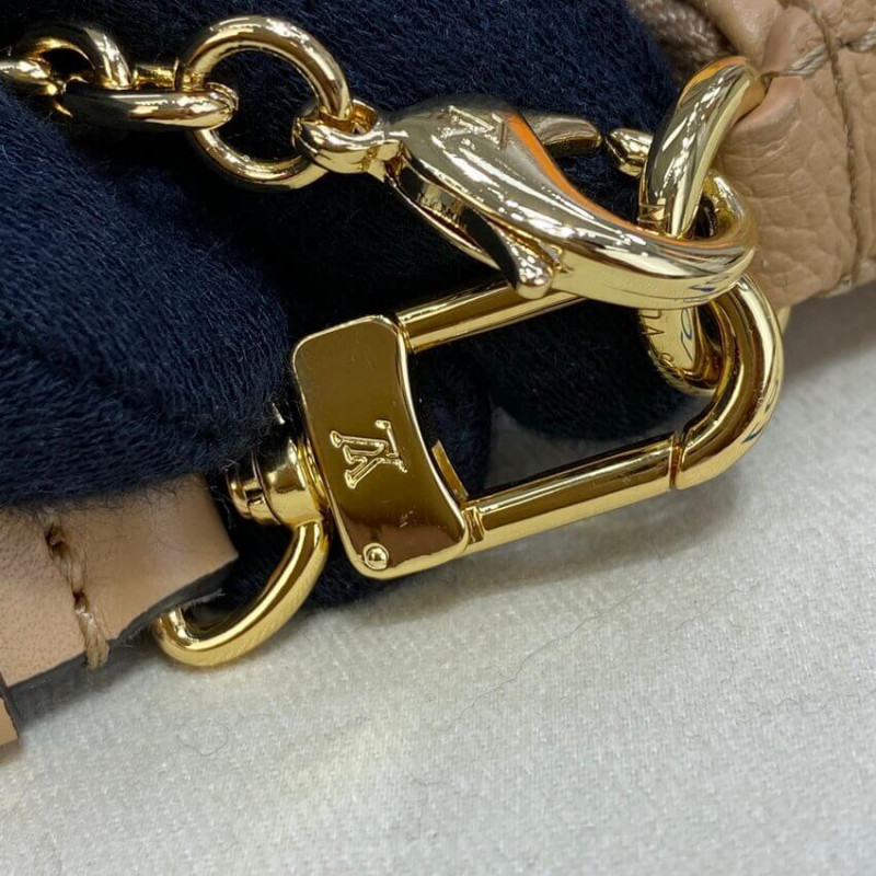 Louis Vuitton Monogram Empreinte Easy Pouch en Strap M81137 Arizona Beige-15