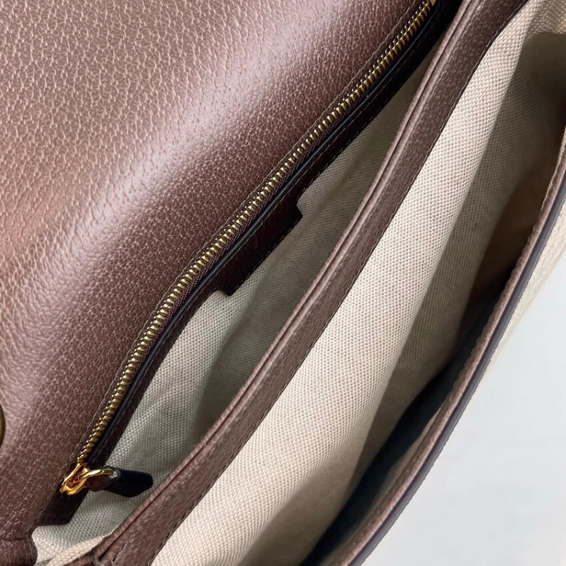 Bolso de hombro medio rubio Gucci con entrelazado redondo G 699210-15