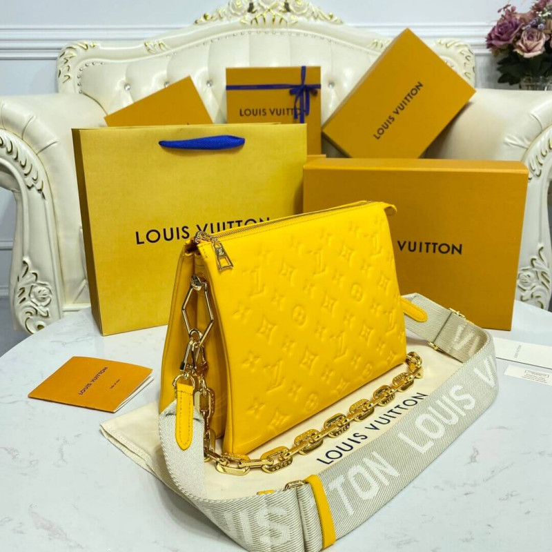 Louis Vuitton Coussin PM Bolsa M20378 Amarillo-5