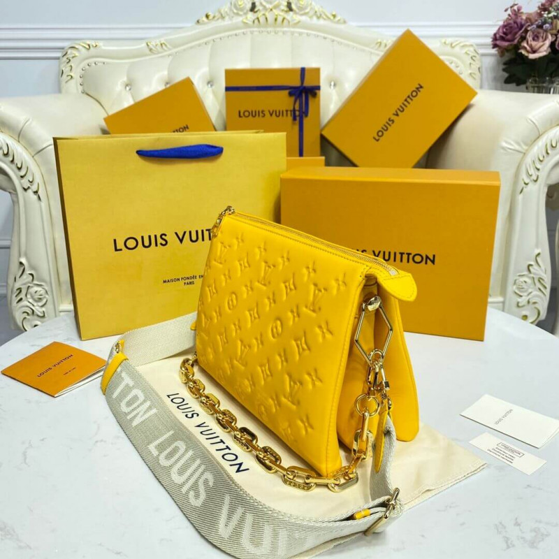 Louis Vuitton Coussin PM Bolsa M20378 Amarillo-6
