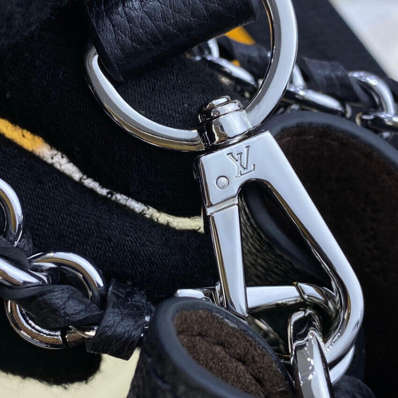 Louis Vuitton Mahina Becerro de cuero Bella Tote M59200 Negro-20