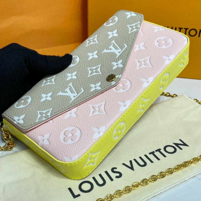 Louis Vuitton Monogram Empreinte Leather Felicie Pochette M81359-7