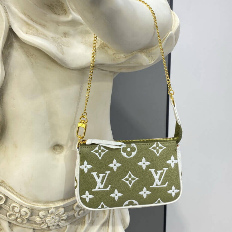 Louis Vuitton Monogram Empreinte Leather Mini Pochette AccessOires M81284-3