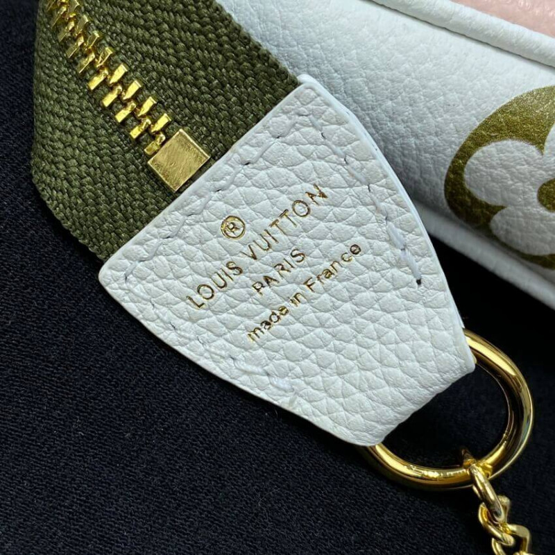 Louis Vuitton Monogram Empreinte Leather Mini Pochette AccessOires M81284-9
