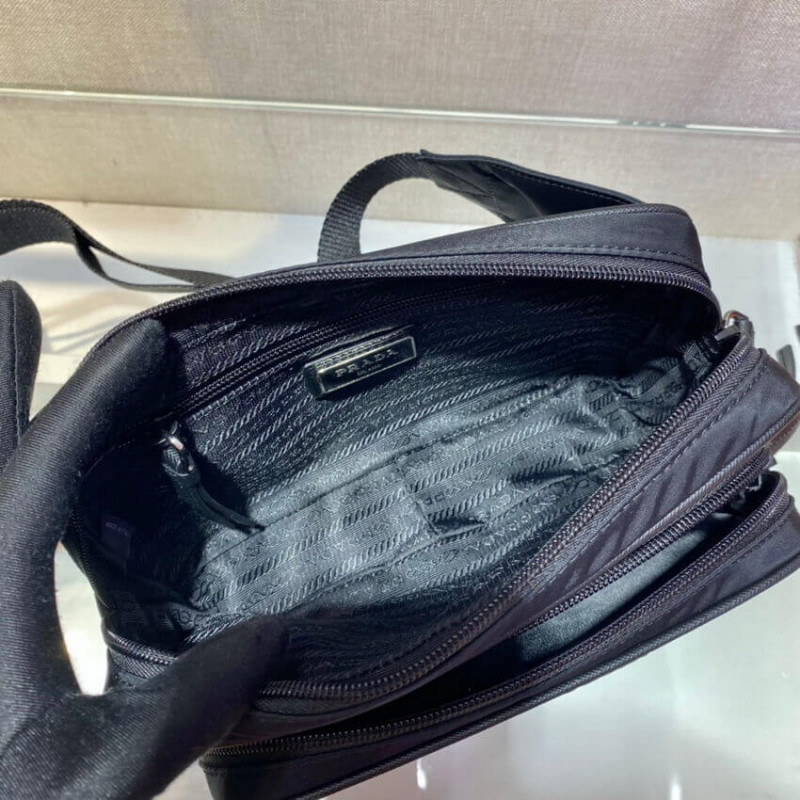 Bolsa de cinturón Prada ReNylon 1bl010-10