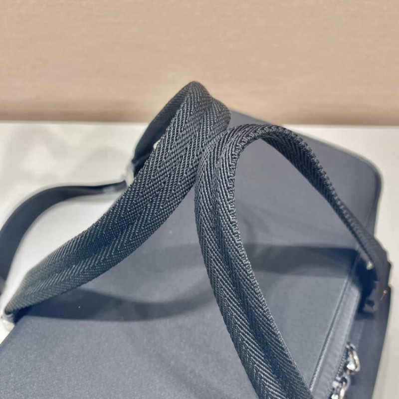 Prada ReNylon Bolsa de picnic 2up012-8