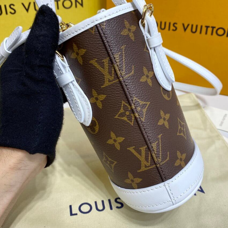 Louis Vuitton Monogram Nano Bucket Bolsa M81489-11