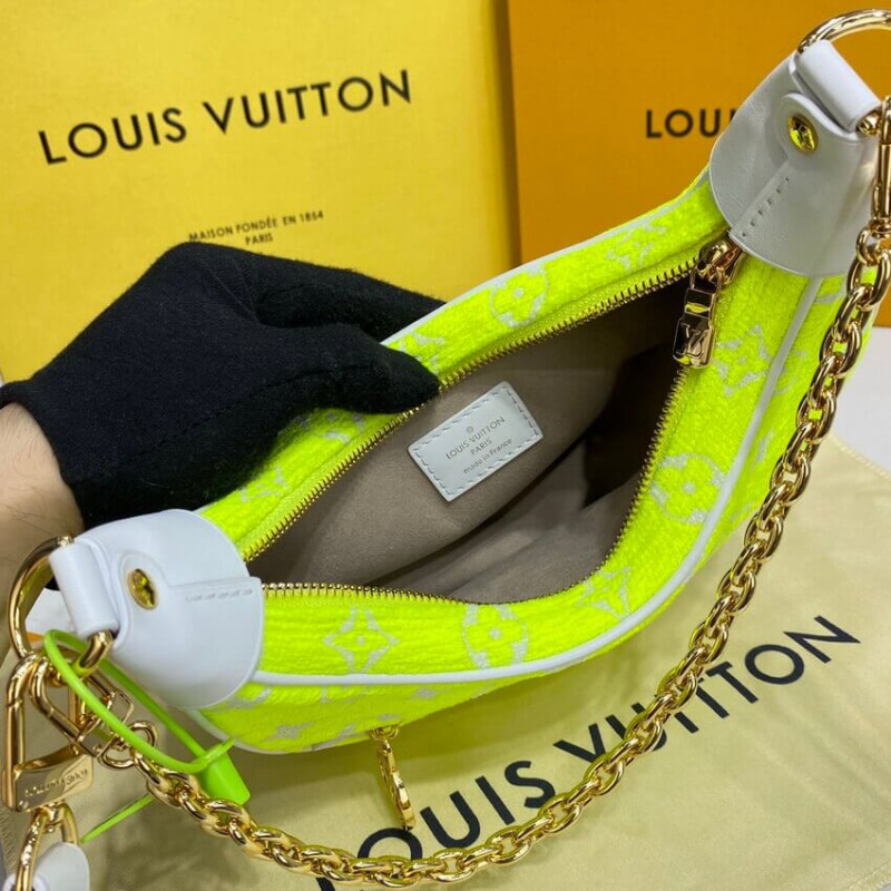 Louis Vuitton Monogram Velvet Loop Bolsa M81484-10