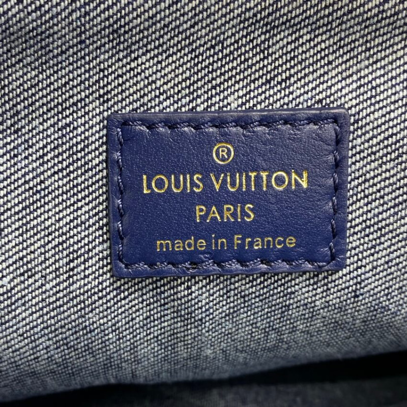 Louis Vuitton Coussin PM M59392 Navy Blue-11