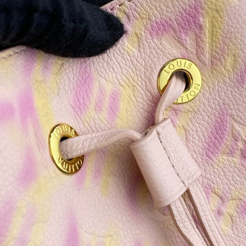 Louis Vuitton Neonoe BB M46174 Pink-10