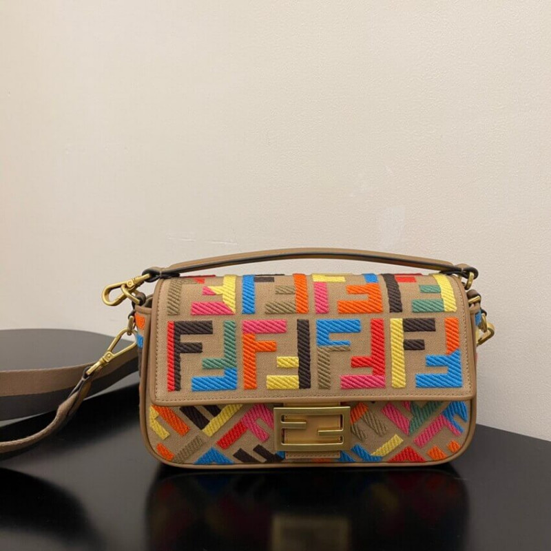 Fendi Bolsauette Multicolor FF Bolsa 8Br600-5