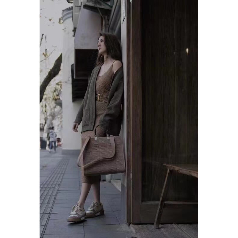 Fendi Medium Sunshine Tote Bolsa en Apricot FF Fabric 8BH386-3