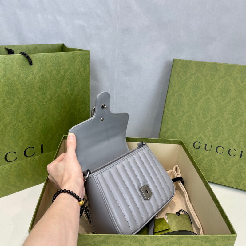 Gucci GG Marmont Grey Matelasse Leather Mini Top Many Bolsa 583571-8