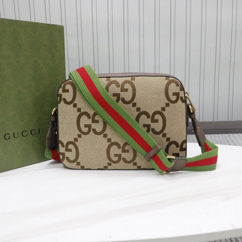 Bolsa de mensajero Gucci con Jumbo GG 675891-4