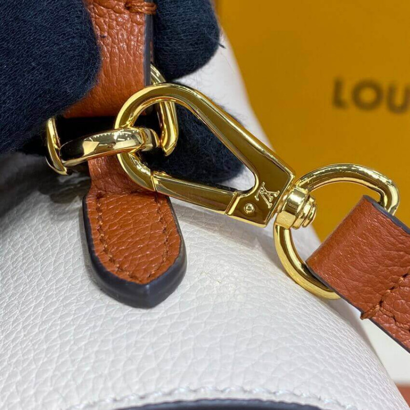 Louis Vuitton Lockme Ever BB M56645 Smokey/Quartz/Caramel-12