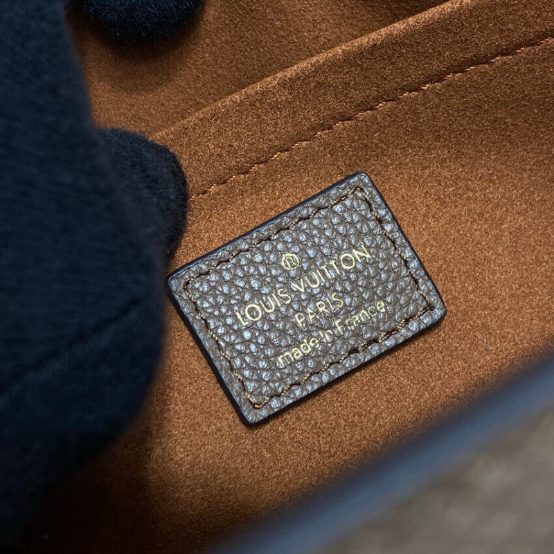 LOUIS VUITTON MYLOCKME Cadena Bolsa M58949 Smokey/Quartz/Caramel-12