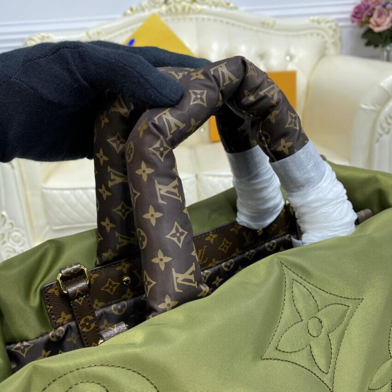 Louis Vuitton Econyl Onthego GM M59008 Caki-6