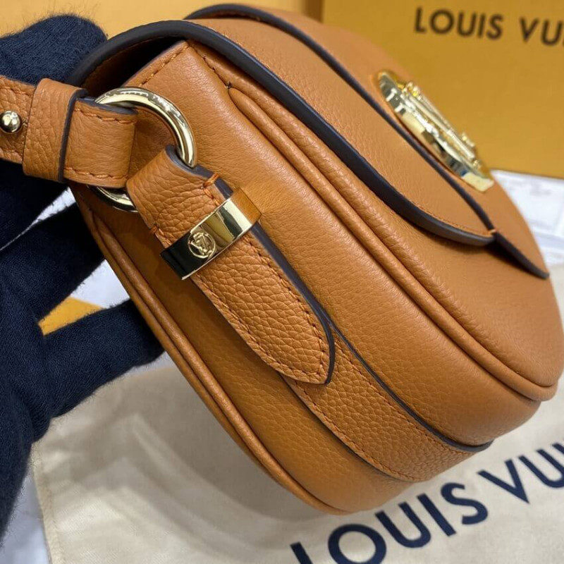 Louis Vuitton LV Pont 9 Soft MM M58968 Sienne Doree-8