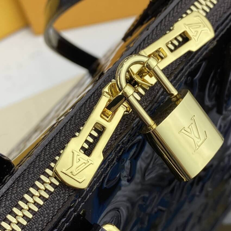 Louis Vuitton Monogram Vernis Leather Alma PM M91611-12
