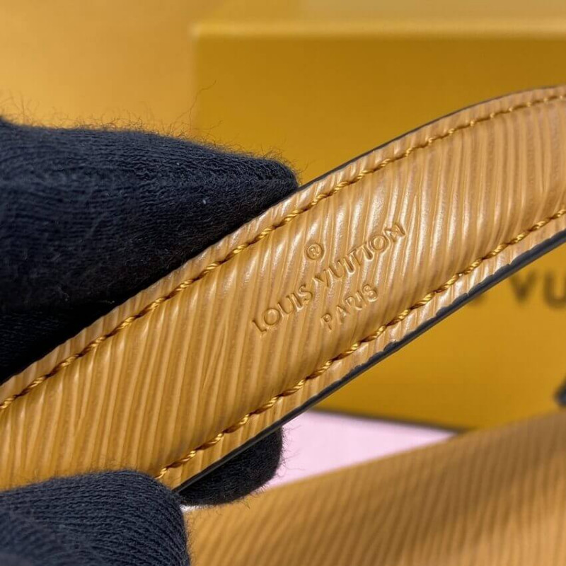 Louis Vuitton Epi Leather Twist MM M59026 Gold Cipango-7