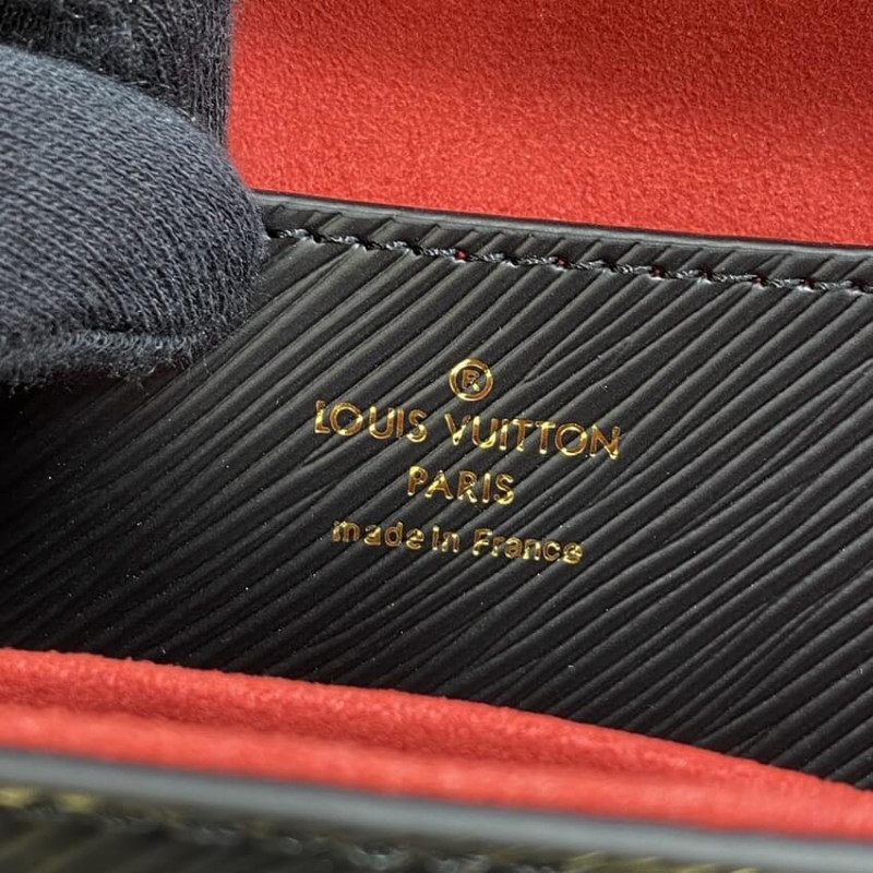 Louis Vuitton Epi Leather Twist MM M59027 Negro-14