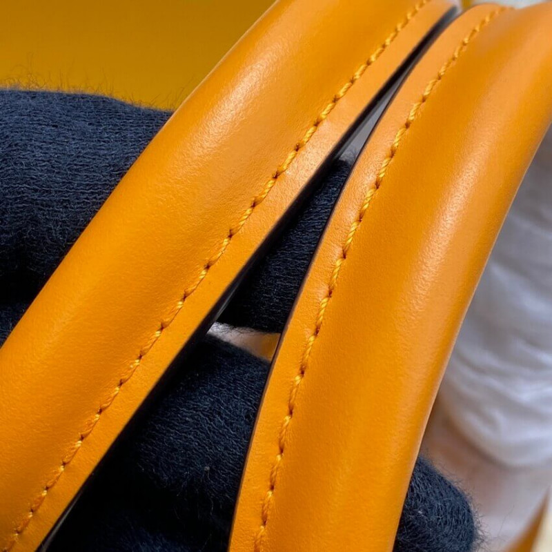 Louis Vuitton a mi lado PM M57730 Orange-9