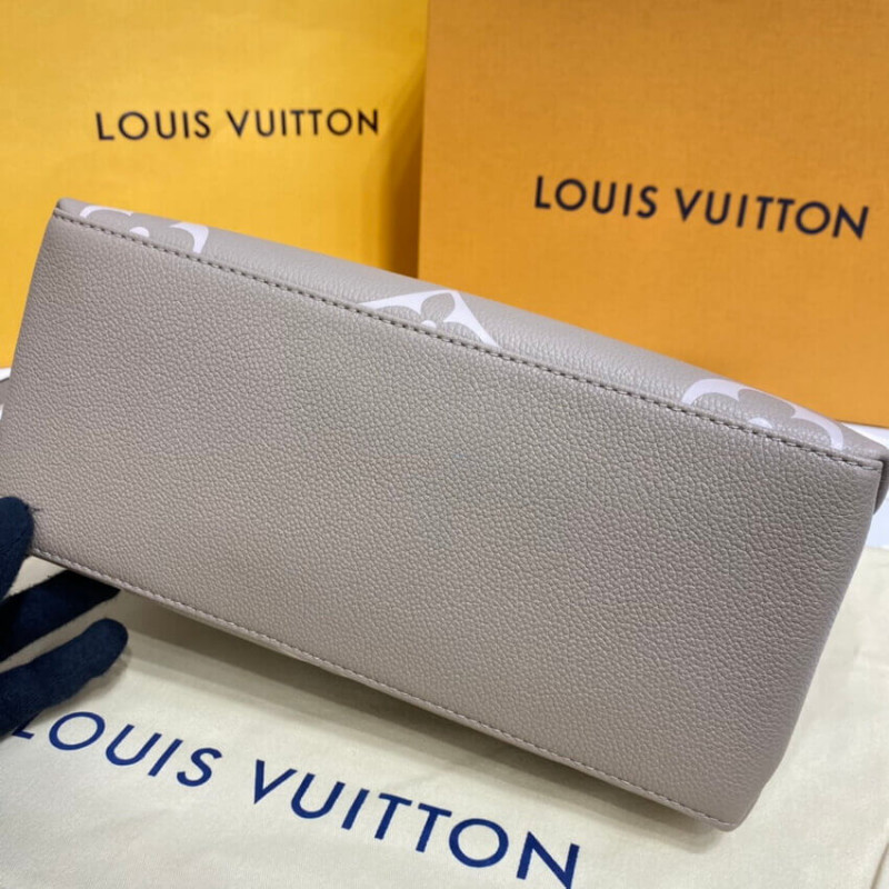 Louis Vuitton Bicolor Monogram Empreinte Leather Petit Palais M58914-8