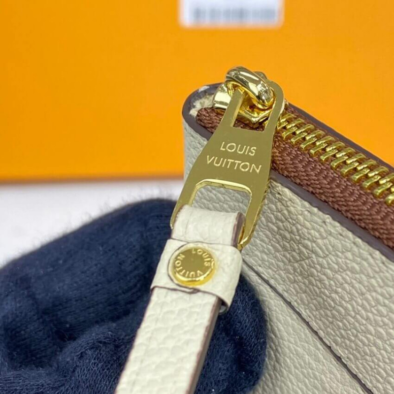 Louis Vuitton Daily Pouch M80174 Cream-7