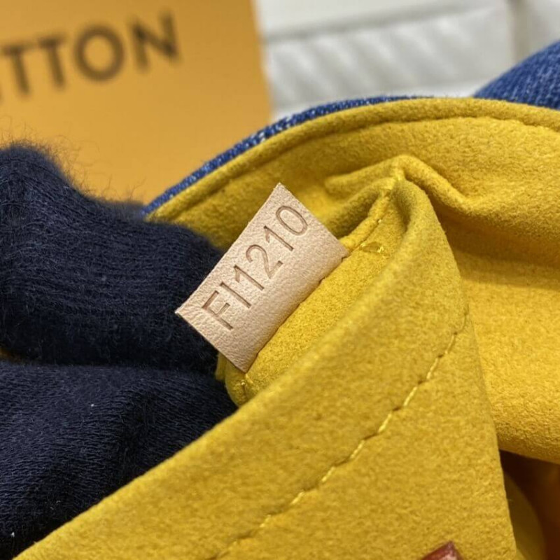 Louis Vuitton Monogram Denim Mini Plategy M95050-17