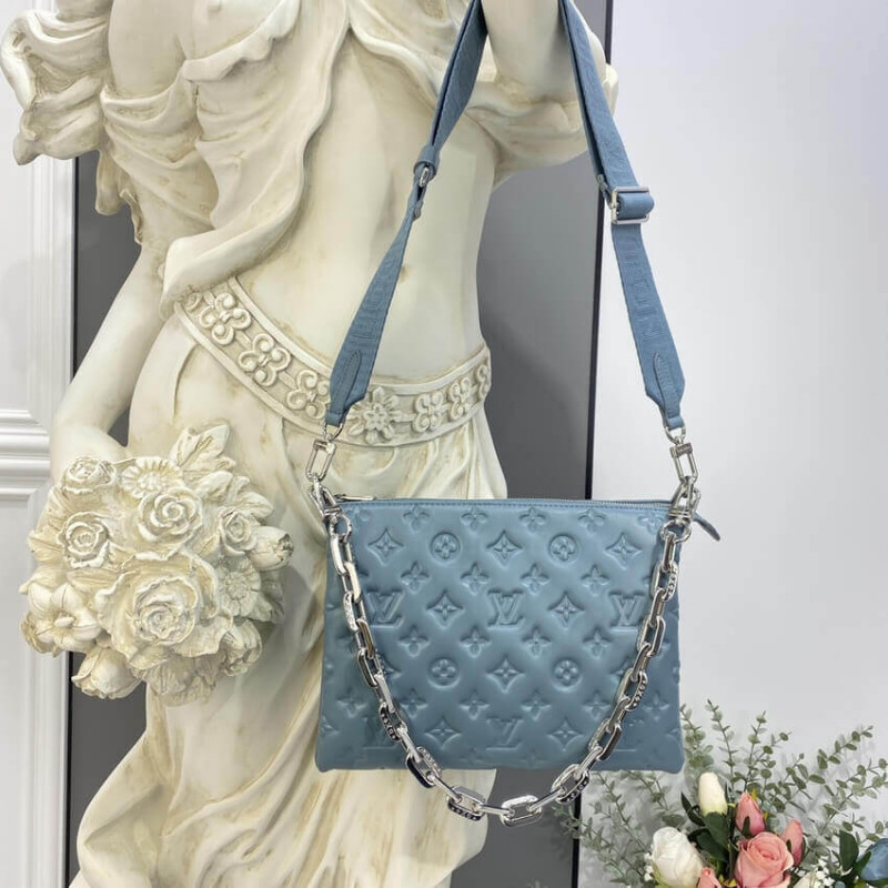 Louis Vuitton Coussin PM M58699 Bleu Glacier-1