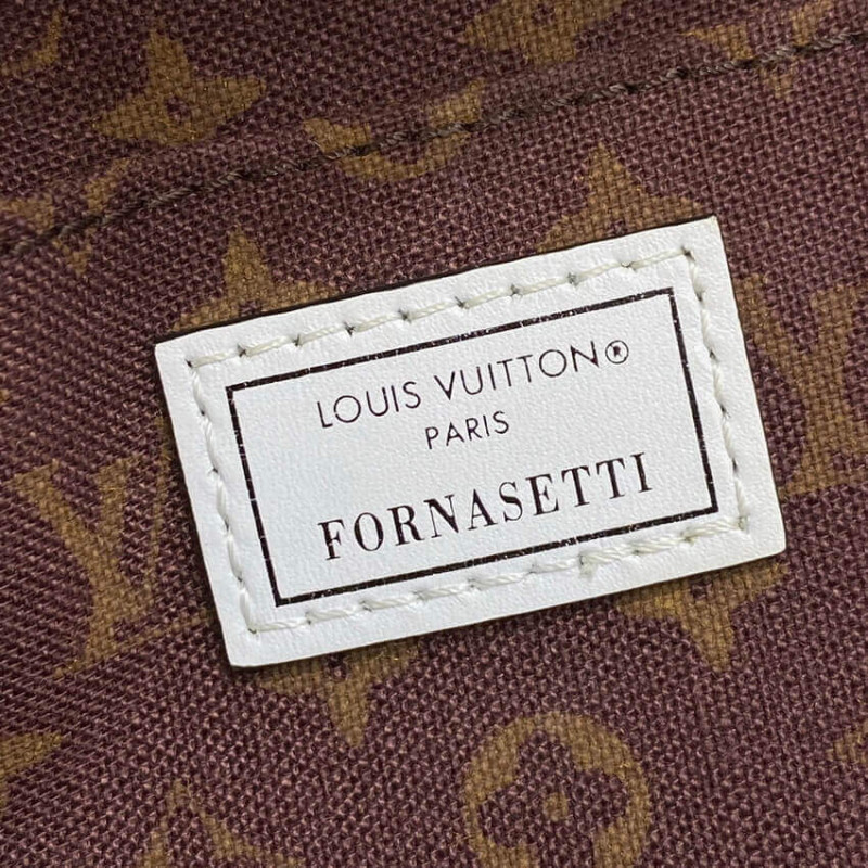 Louis Vuitton impreso cuero de ternero Matte Petit Sac Plat M80991-14