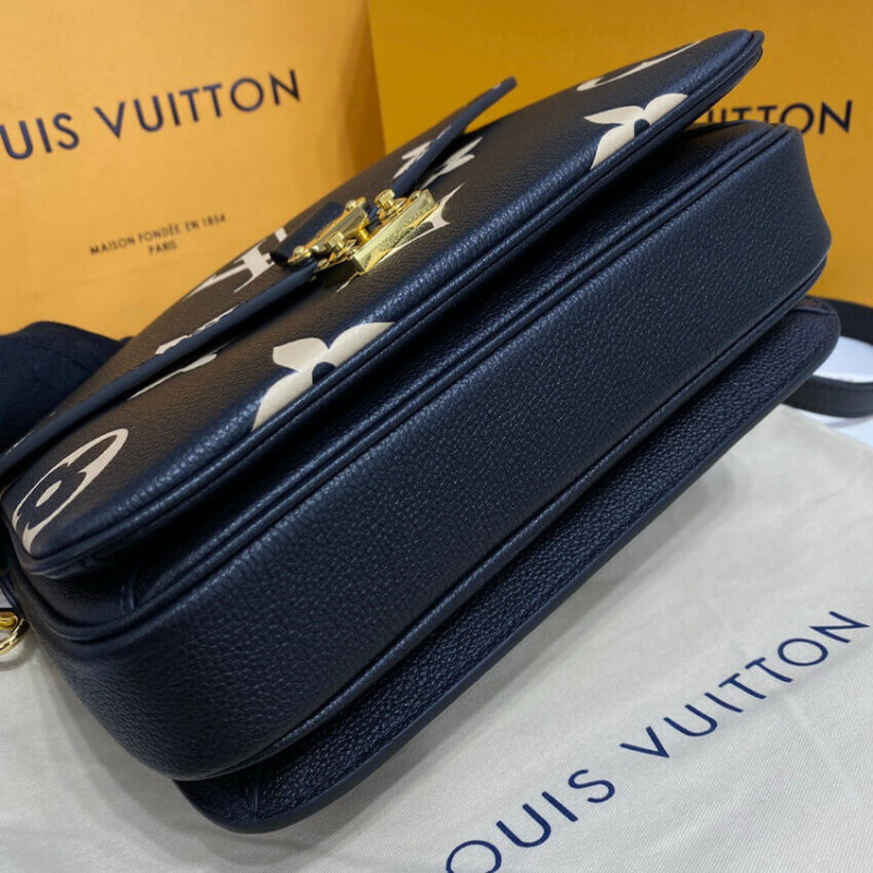 Louis Vuitton Pochette Metis M45773-6
