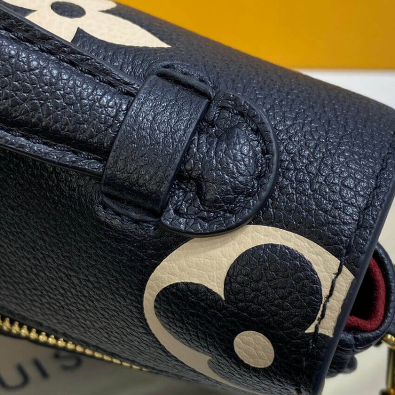 Louis Vuitton Pochette Metis M45773-9