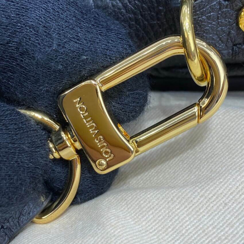 Louis Vuitton Pochette Metis M45773-12