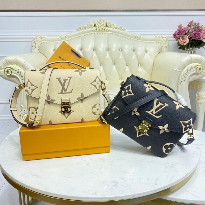Louis Vuitton Pochette Metis M45773-18