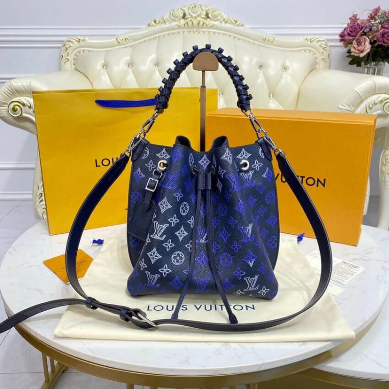 Louis Vuitton Mahina Becerro perforado Muria M59554-4
