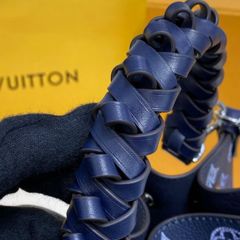 Louis Vuitton Mahina Becerro perforado Muria M59554-12