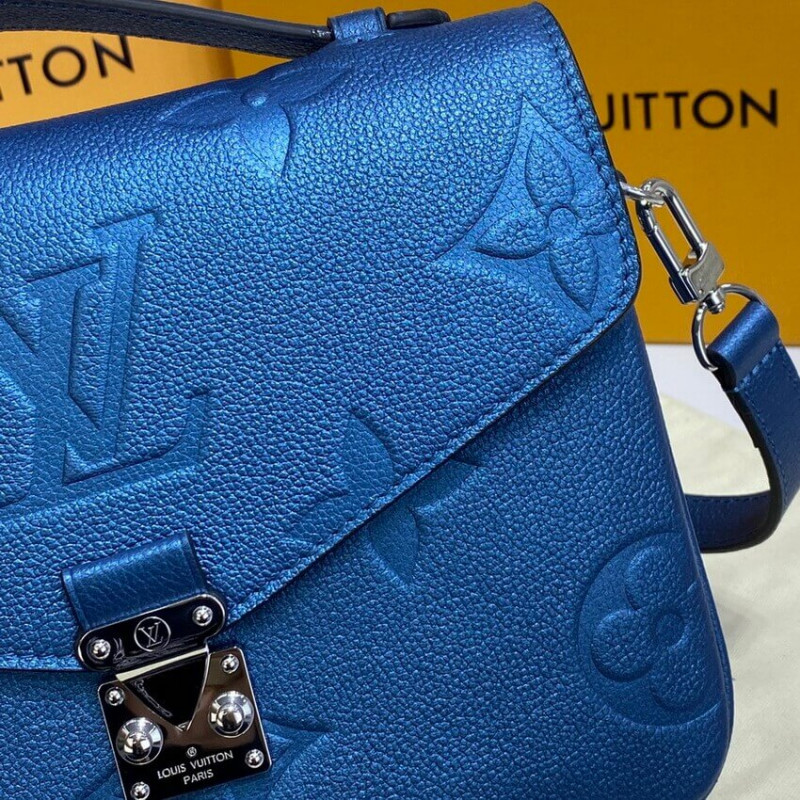 Louis Vuitton Pochette Metis M59211 Navy Nacre-7
