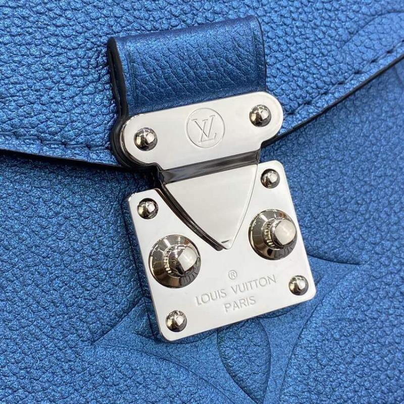 Louis Vuitton Pochette Metis M59211 Navy Nacre-11