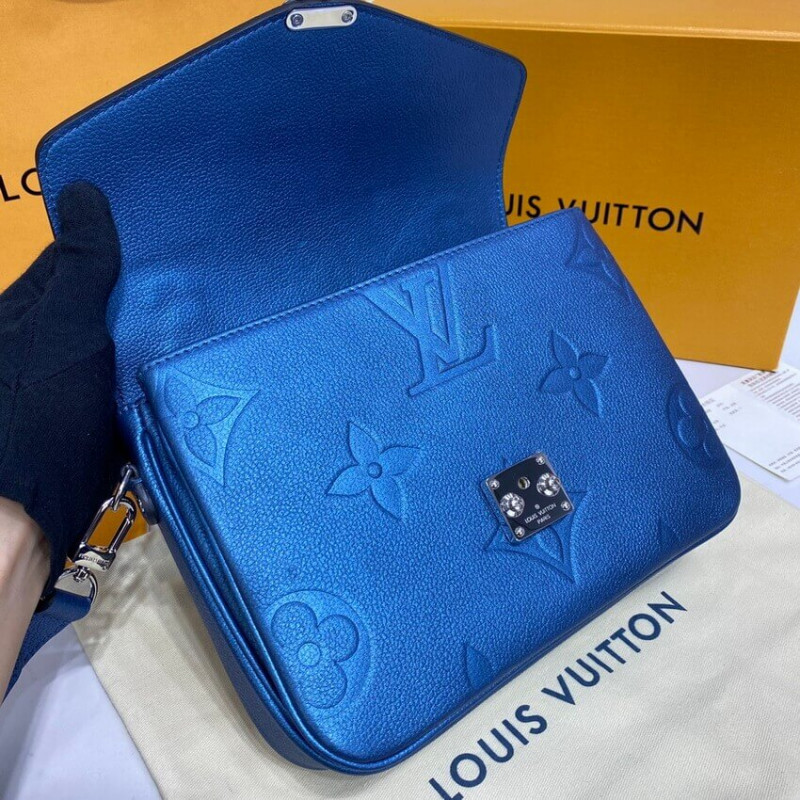 Louis Vuitton Pochette Metis M59211 Navy Nacre-13