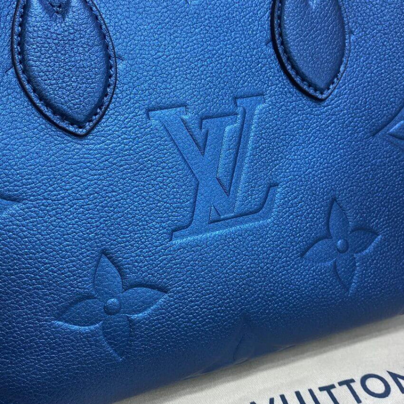 Louis Vuitton Onthego PM M58956 Navy Nacre-8
