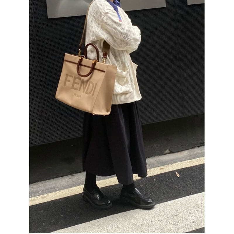 Fendi Medium Sunshine Tote Bolsa en Beige Canvas 8BH386-7