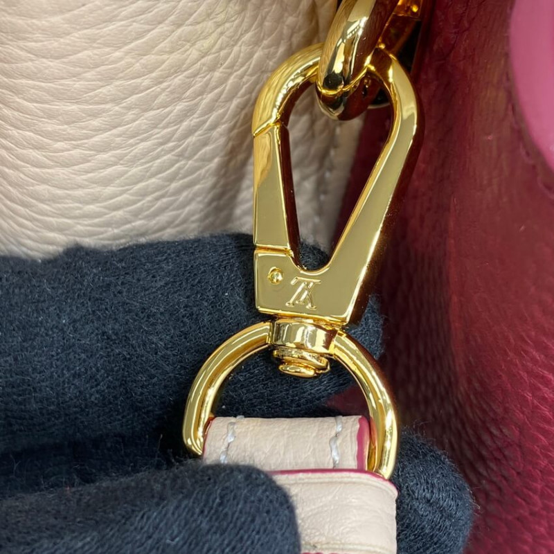 Louis Vuitton Capucines BB M59061 Egg Shell/Lie de Vin Red-10